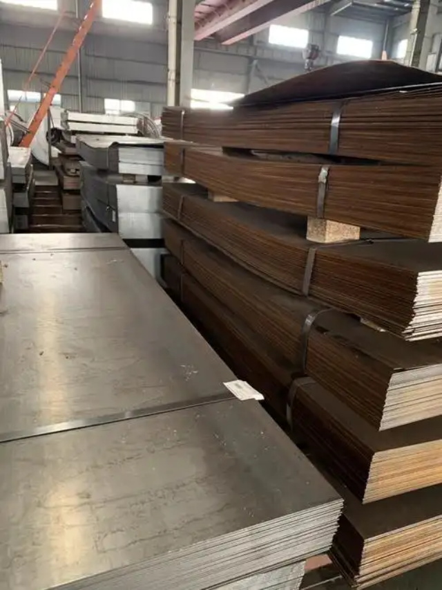 白云矿区考登钢板销售